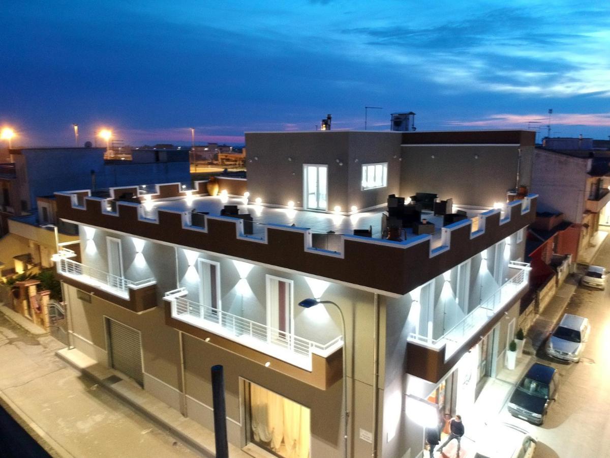 Hotel Perla Del Sud Sava Exterior foto
